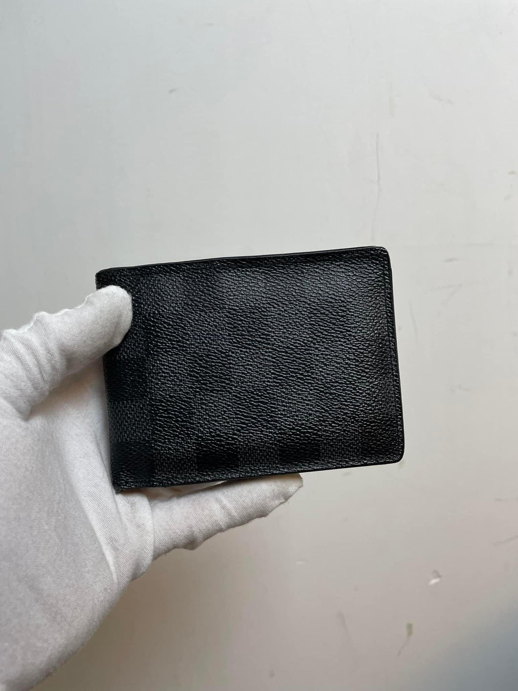 Louis Vuitton damier graphite multiples wallet