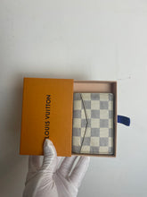 Load image into Gallery viewer, Louis Vuitton damier azure PO (new style)