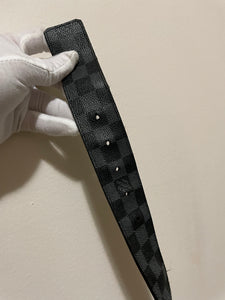 Louis Vuitton damier graphite initials belt sz 44 (fits 38-42)